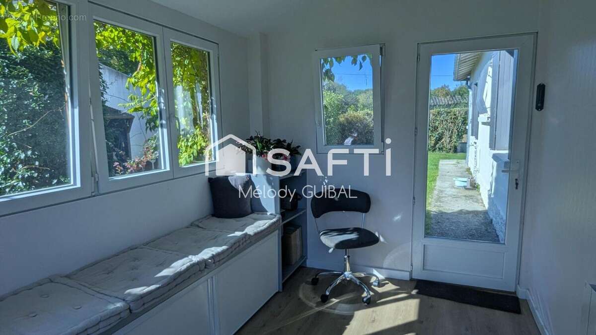 Photo 3 - Maison à MEDIS