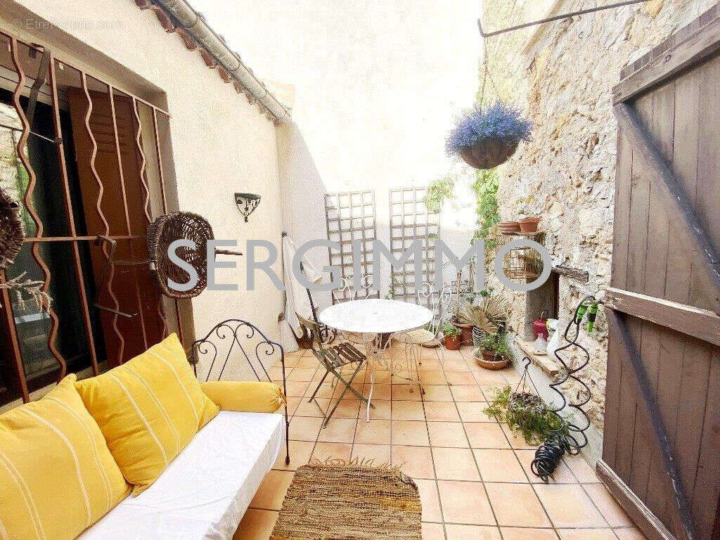 Maison à MONTAUROUX