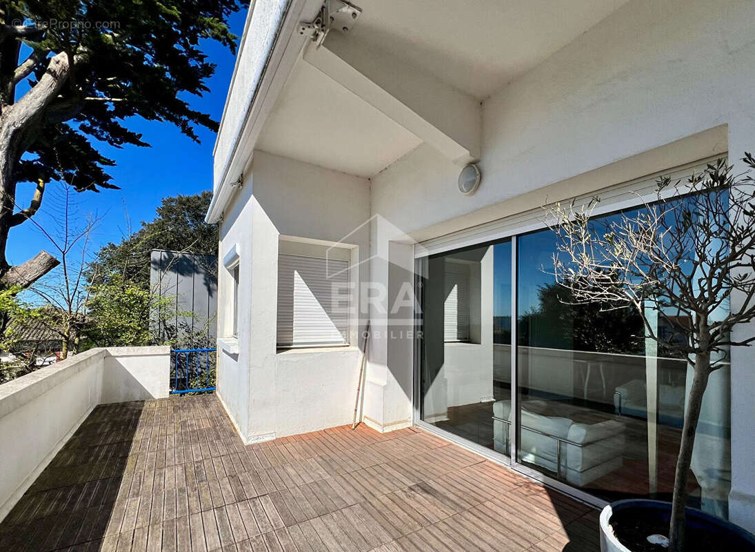 Appartement Royan 4 pièces 85 m2 - VUE MER PONTAILLAC - ROYAN - photo 6