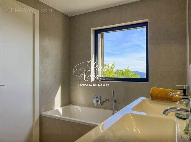 Maison à LE LAVANDOU