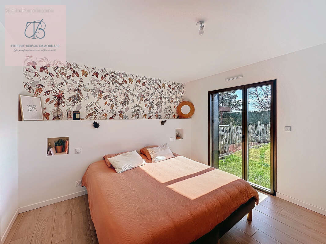 Maison à PLOUGONVELIN