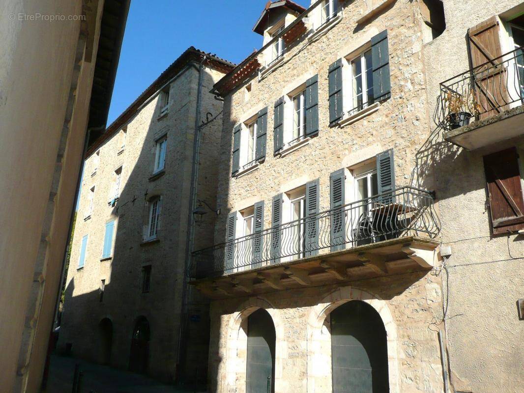 Appartement à VILLEFRANCHE-DE-ROUERGUE