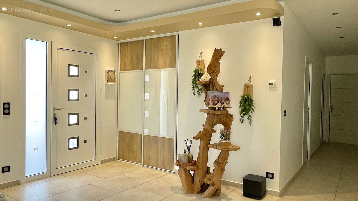 Maison à SAINT-DENIS-DU-BEHELAN