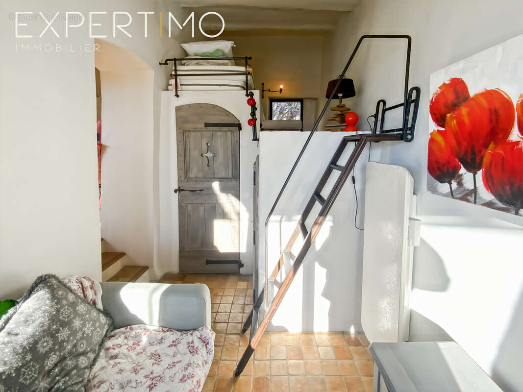 Maison à SAINT-MARTIN-DE-CASTILLON