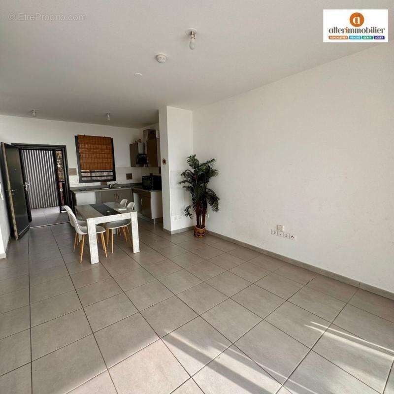 Appartement à SAINT-LEU