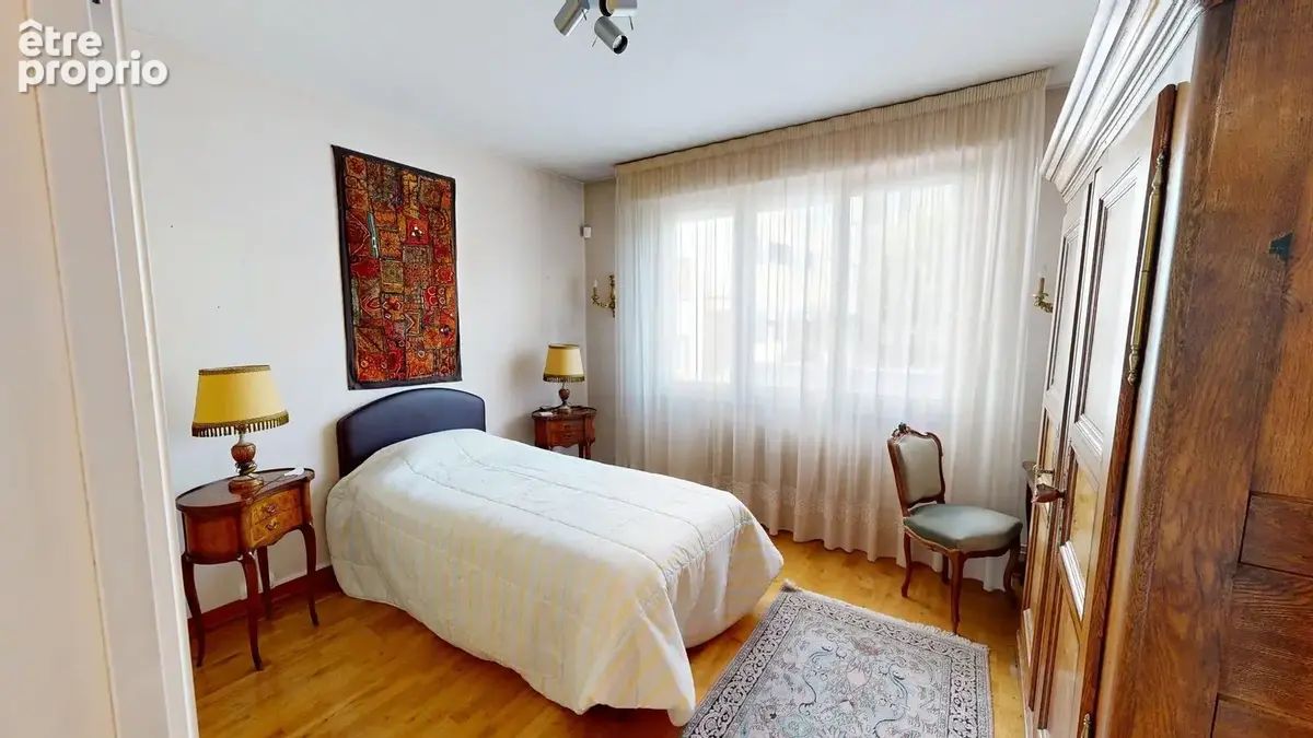 Appartement  traversant  87m2 rue de la Mouillère - photo 7