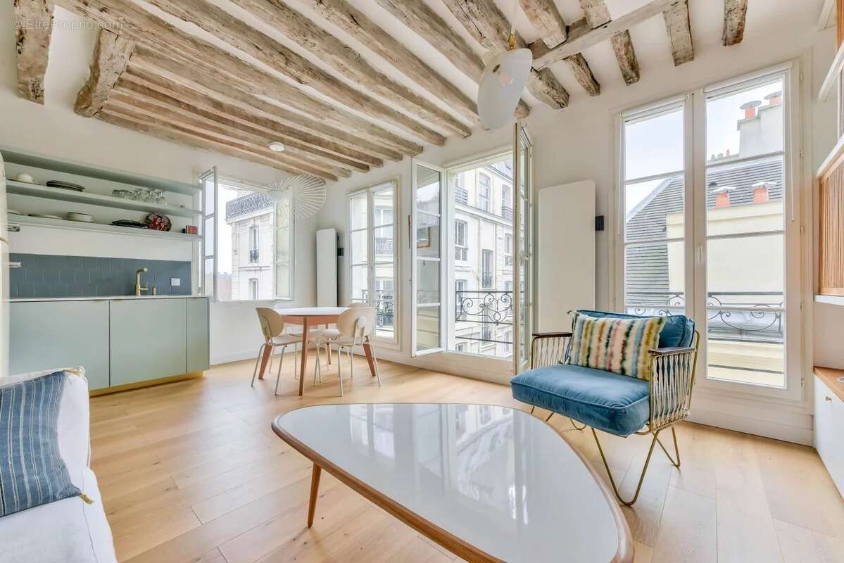 Appartement à PARIS-4E