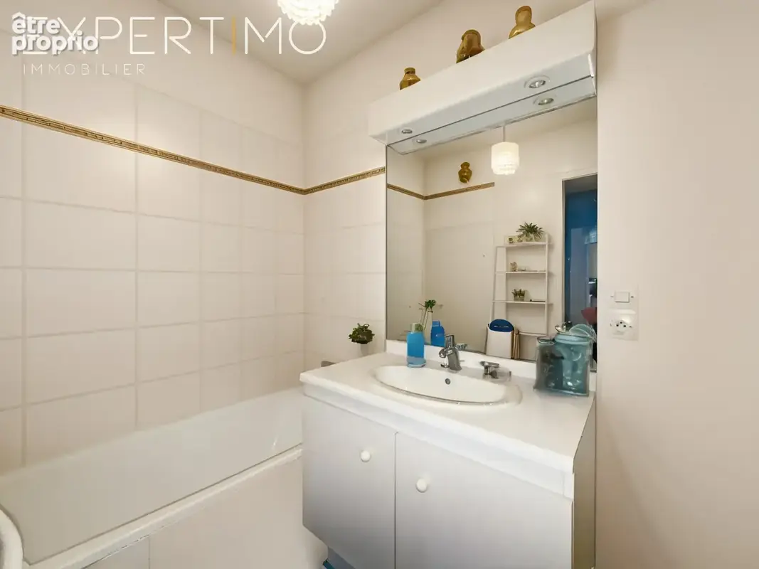 Margency. 3 pièces avec balcon   double séjour 30 m2   2? chambre possible   parking - photo 12
