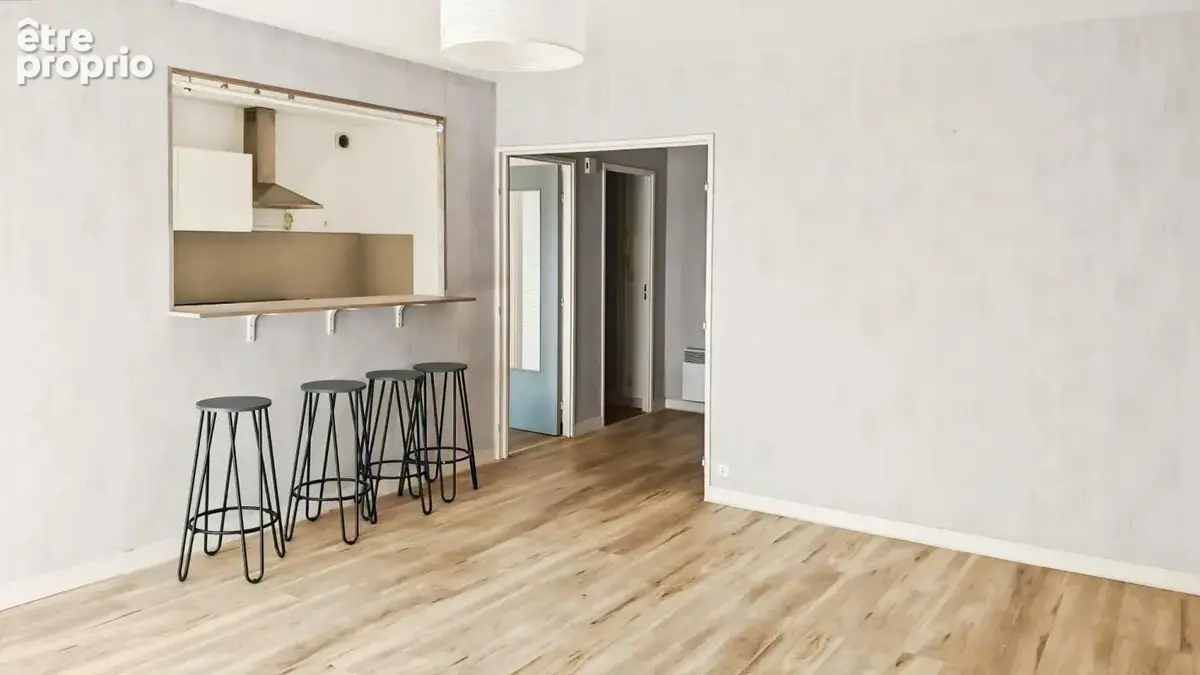 Appartement lumineux sous les toits, La Riche - photo 3