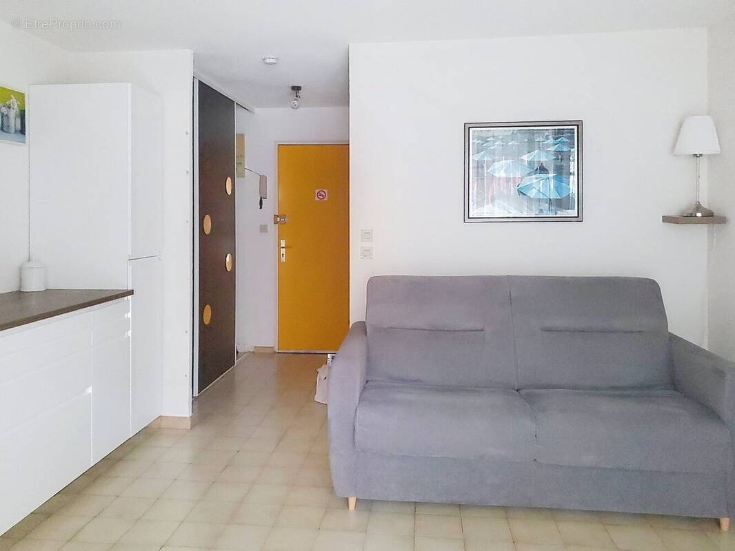 Appartement à LAMALOU-LES-BAINS
