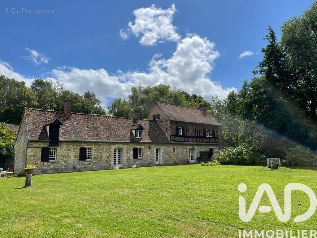 Photo 1 - Maison à TROISSEREUX