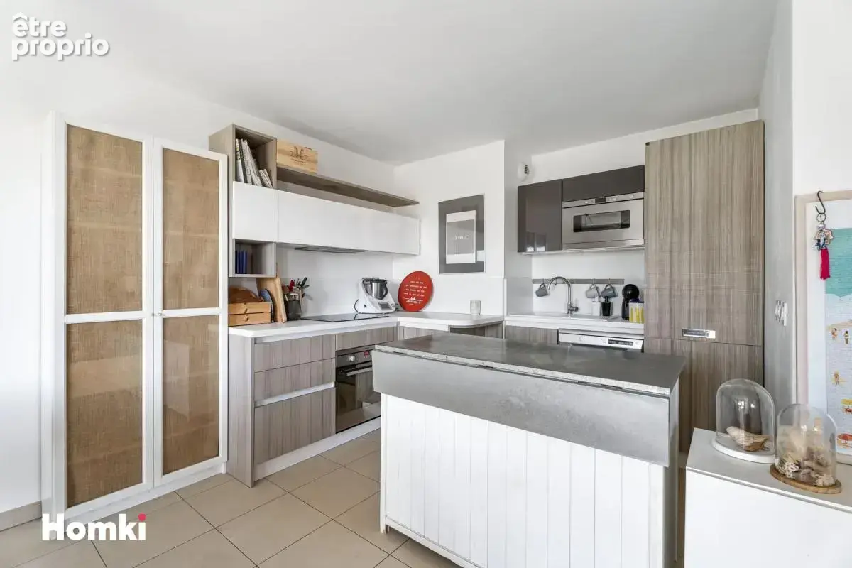 Duplex T3/T4 de 81 m² à Cannes 06150, Boulevard Étienne Astegiano - photo 4