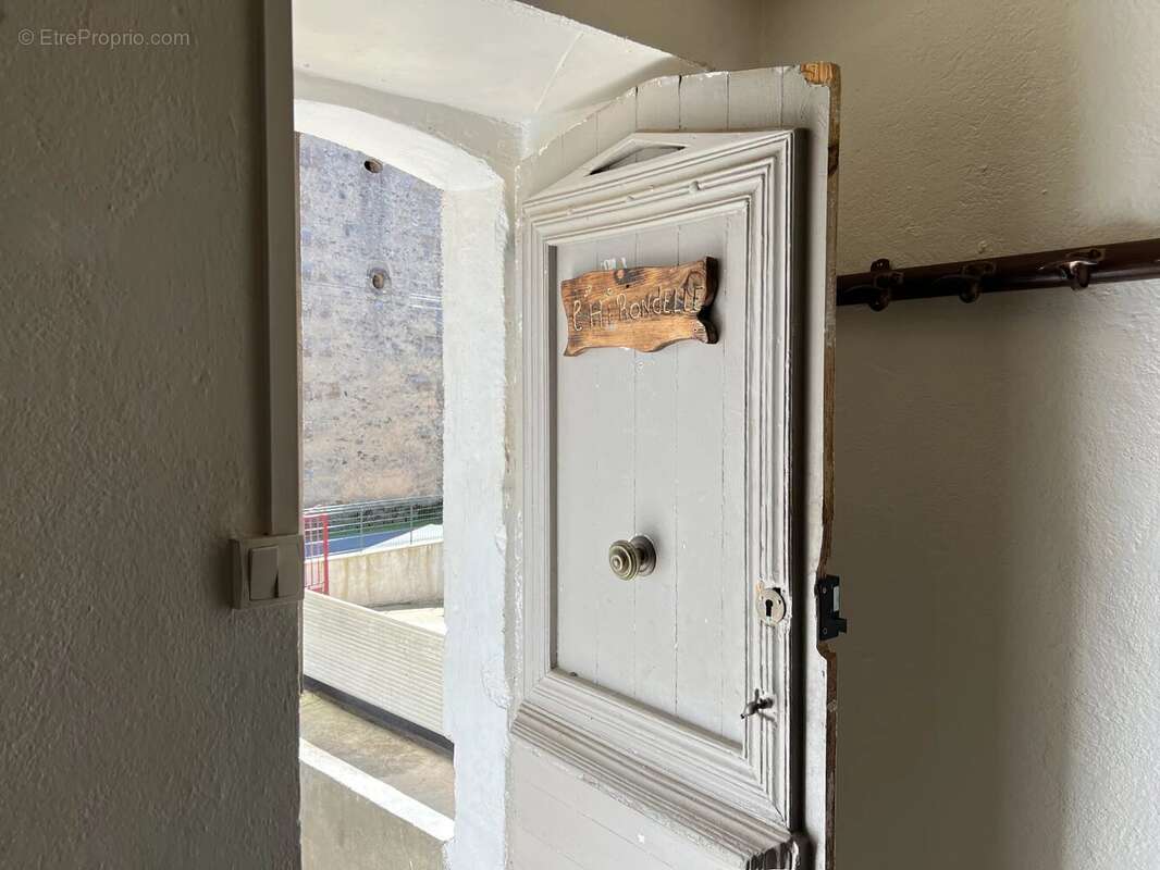 Maison à LACAPELLE-MARIVAL