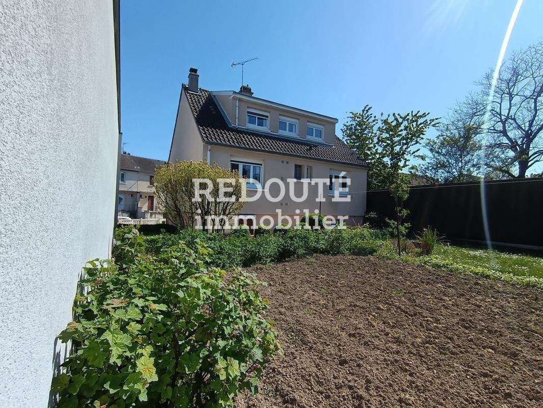 Maison à AMBONNAY