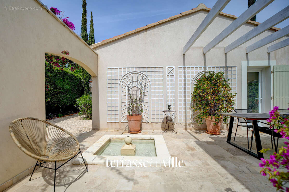 Saint cyr sur mer - villa plain pied t4 123m2 - dependance - proche village a pied - photo 22
