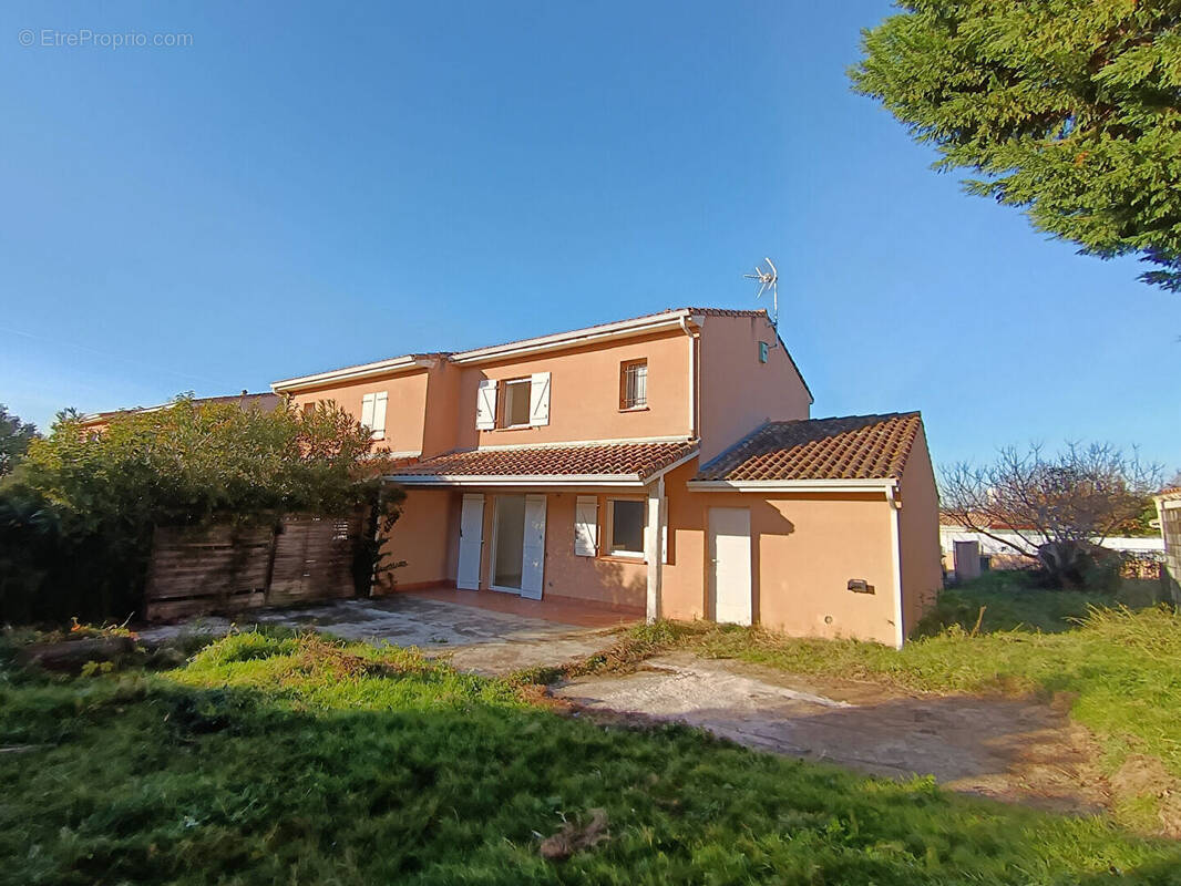 Maison à SAINT-LYS
