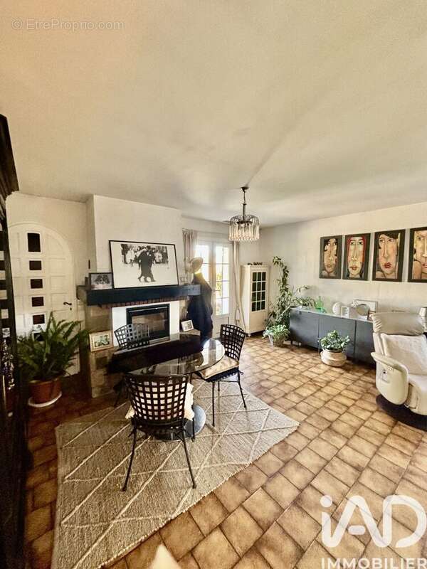 Photo 3 - Maison à VILLENAVE-D'ORNON