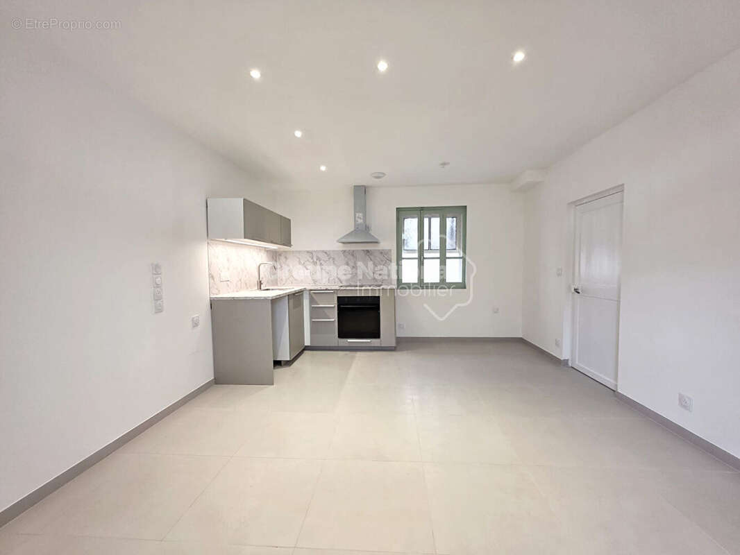 Appartement à MIRAMAS