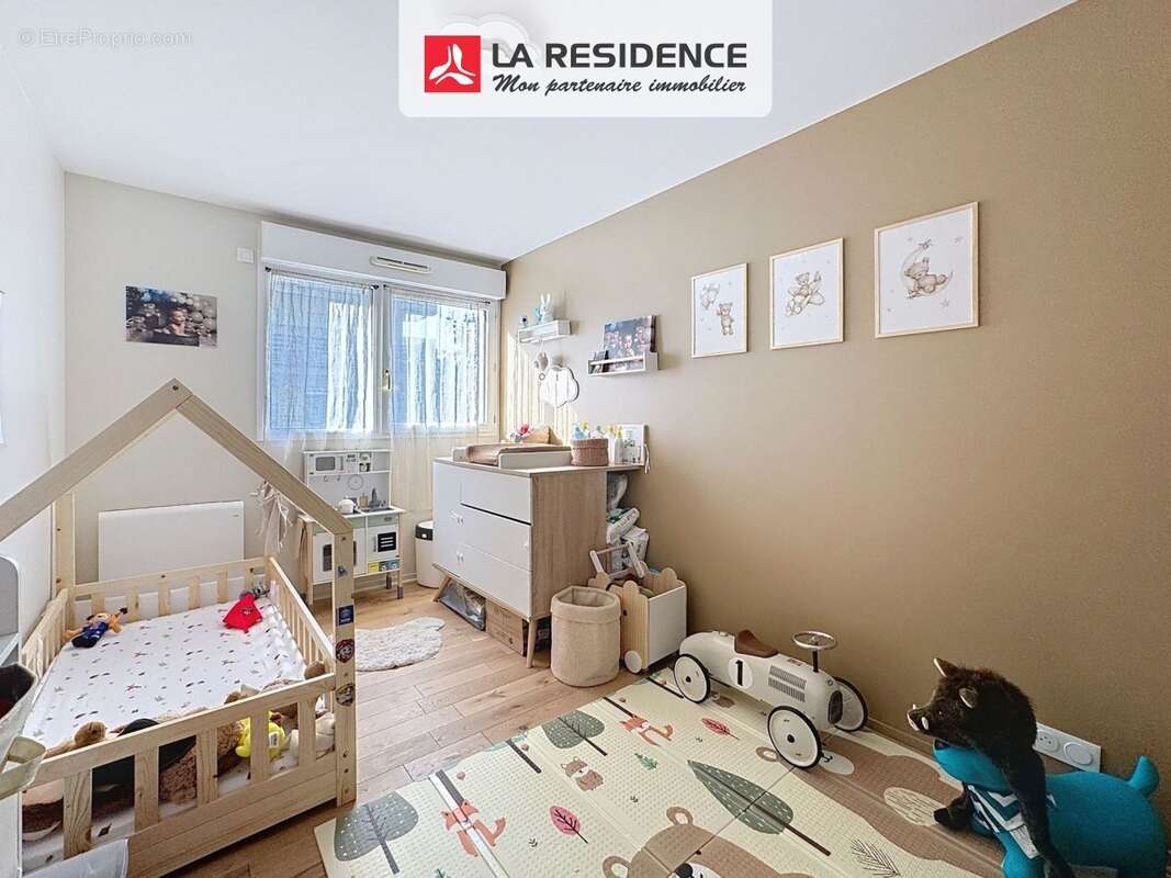 Appartement à ASNIERES-SUR-SEINE