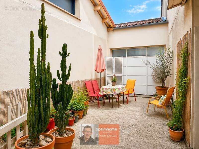 Appartement 4 pièces – 92 m² – Terrasse – Cave – Centre de Chaussin - photo 7