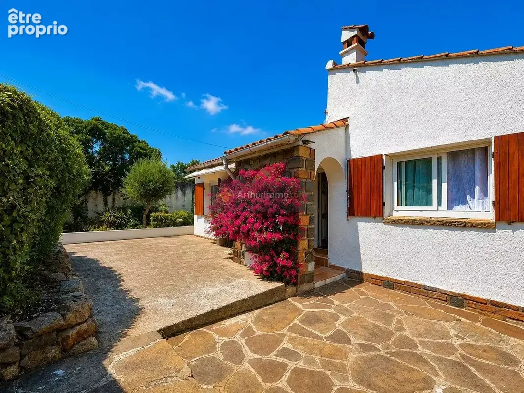 Villa individuelle avec vue dégagée – Saint-Aygulf - photo 3