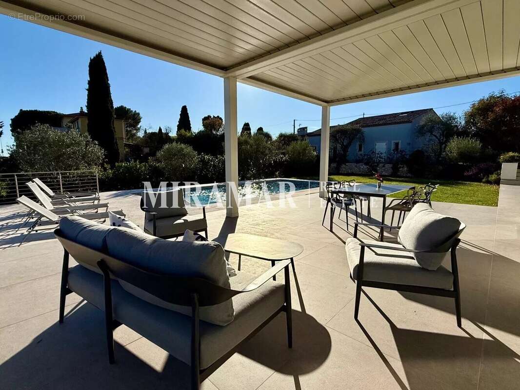 Maison à VILLEFRANCHE-SUR-MER