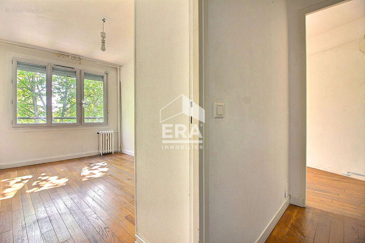 Appartement à SAINT-OUEN