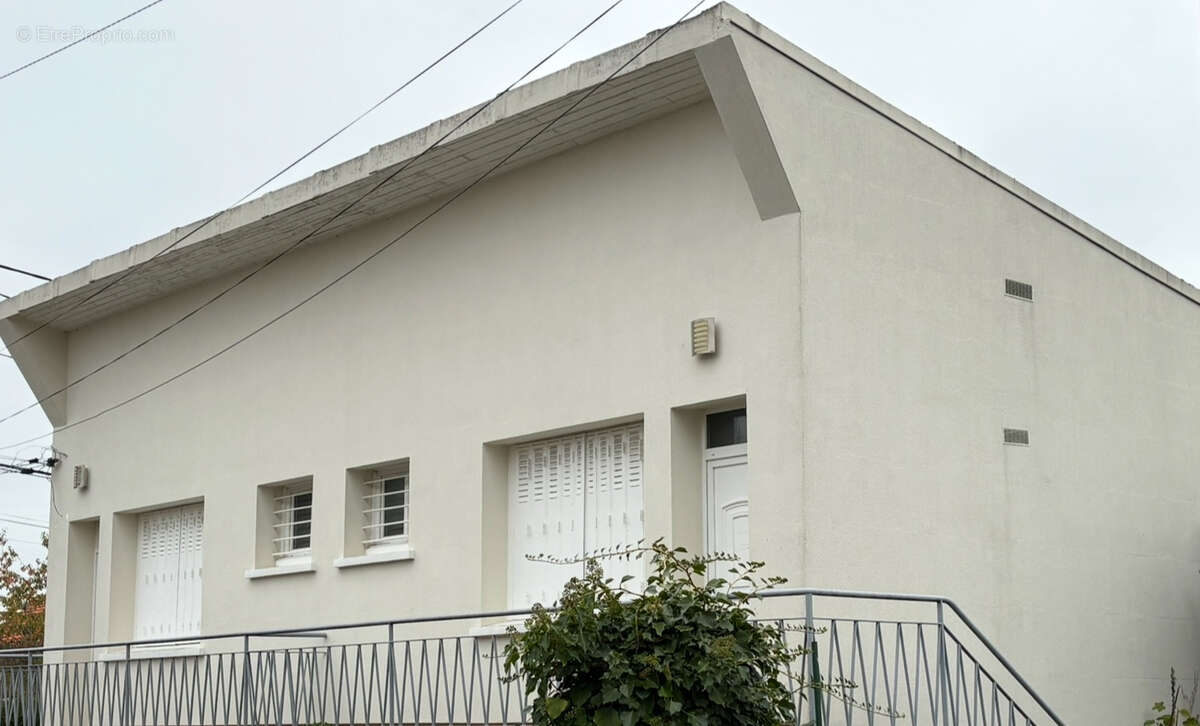 Appartement à SAINT-MICHEL-SUR-ORGE