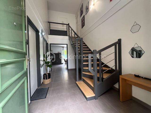 Maison à CHAUMES-EN-BRIE