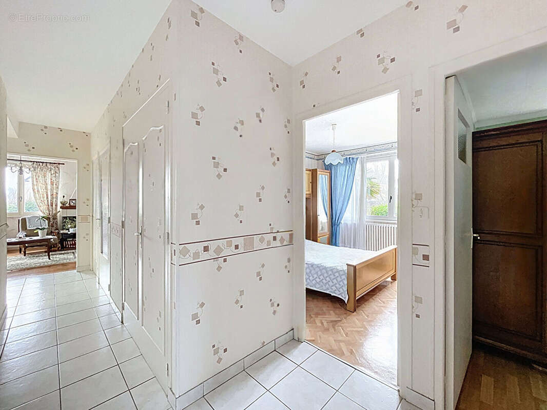 Maison à MINIAC-MORVAN