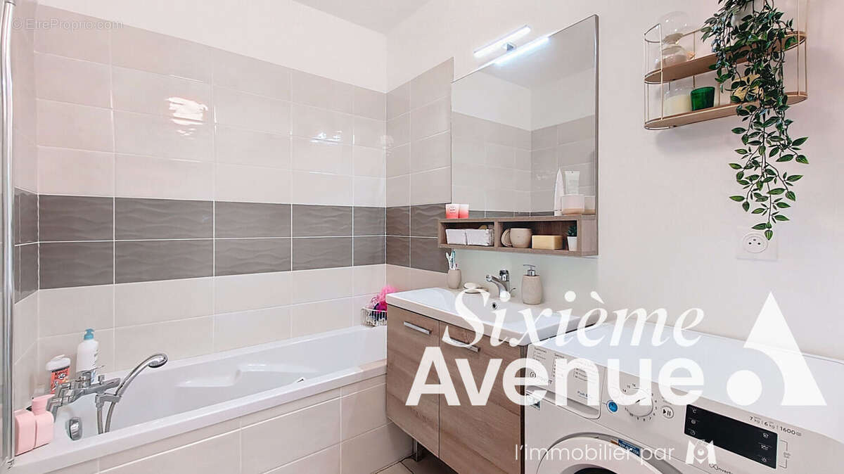 Appartement à VENISSIEUX