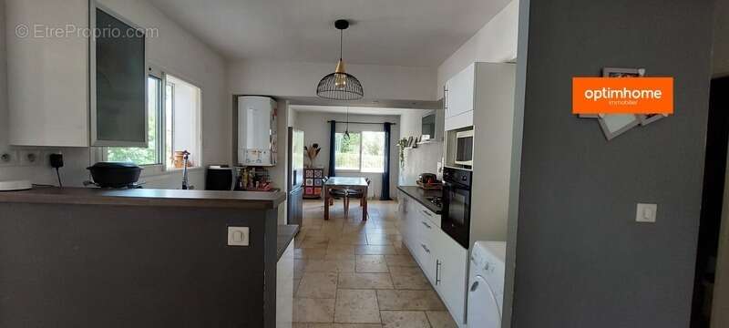 Appartement à AUBAGNE