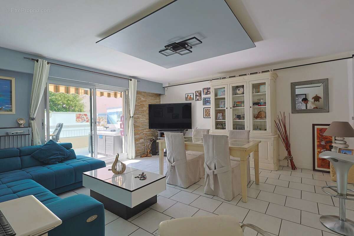 Appartement Vallauris 2 pièce(s) 55 m2 rez de jardin - photo 4