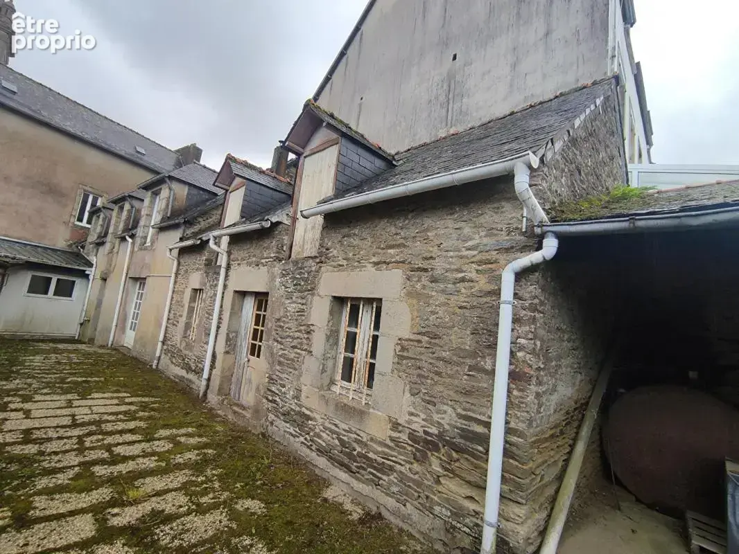 local commercial + habitation - photo 13