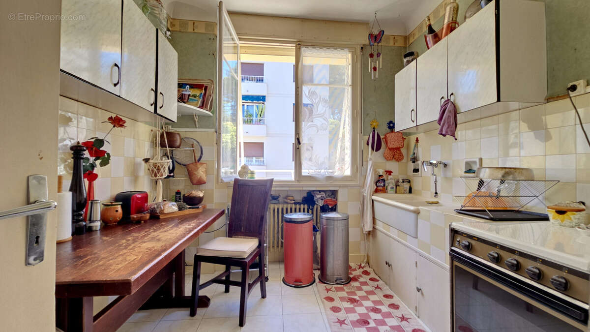 LE CANNET Europe appartement à vendre 2 pièces de 53 m2 - photo 5