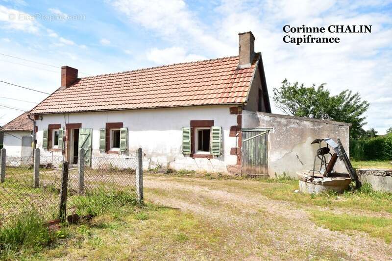 Longère à vendre 4 pièces 75m2 sur 1500m2 de terrain LIERNOLLES (03) - photo 2
