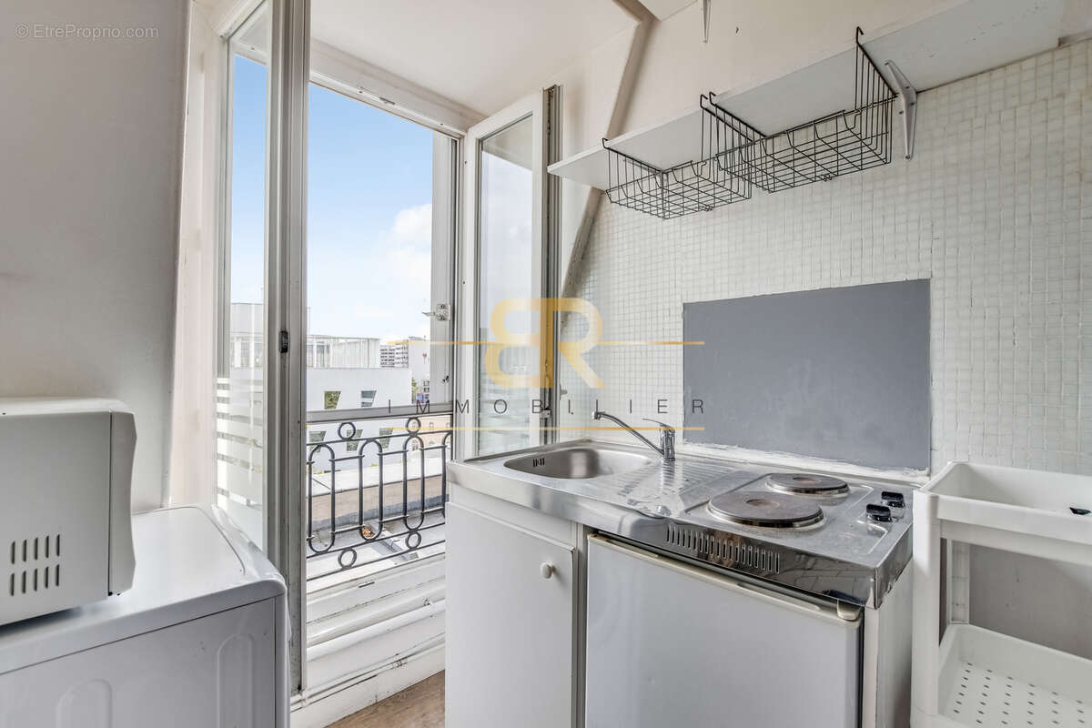 Appartement à PARIS-12E