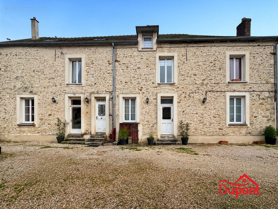 Maison à AUGERS-EN-BRIE