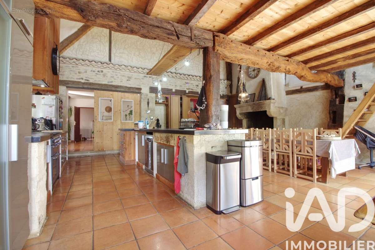 Photo 4 - Maison à SAINT-MARTIN-PETIT