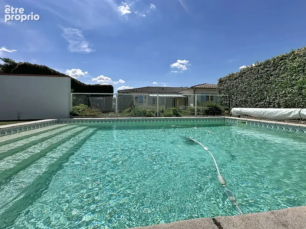 A vendre maison léojac (82) plain pied 3 chambres, bureau, piscine - photo 2