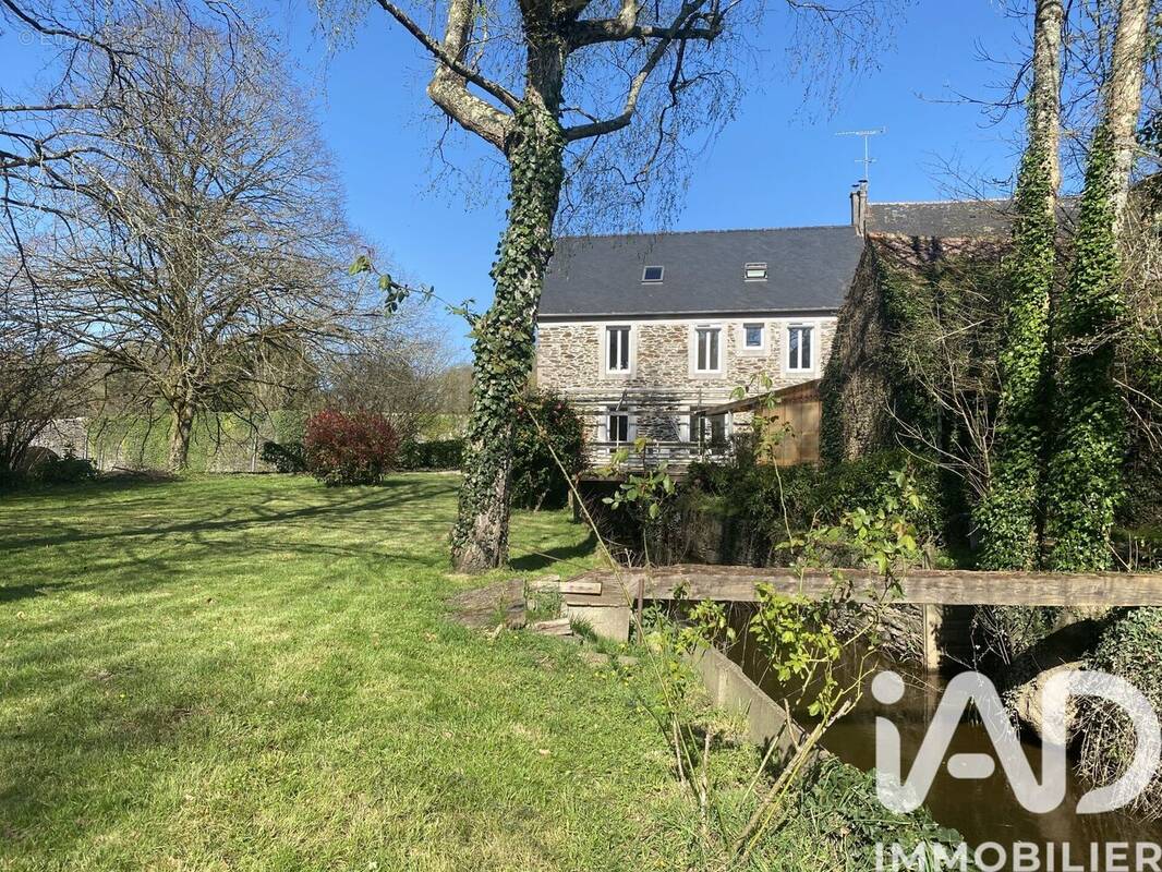 Photo 1 - Maison à CARHAIX-PLOUGUER