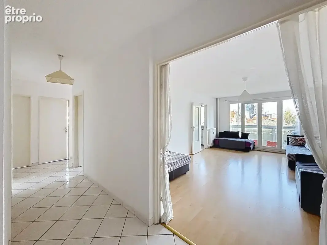Appartement à VIGNEUX-SUR-SEINE