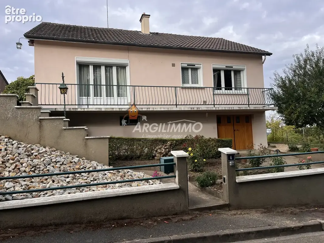 Maison à CONNERRE