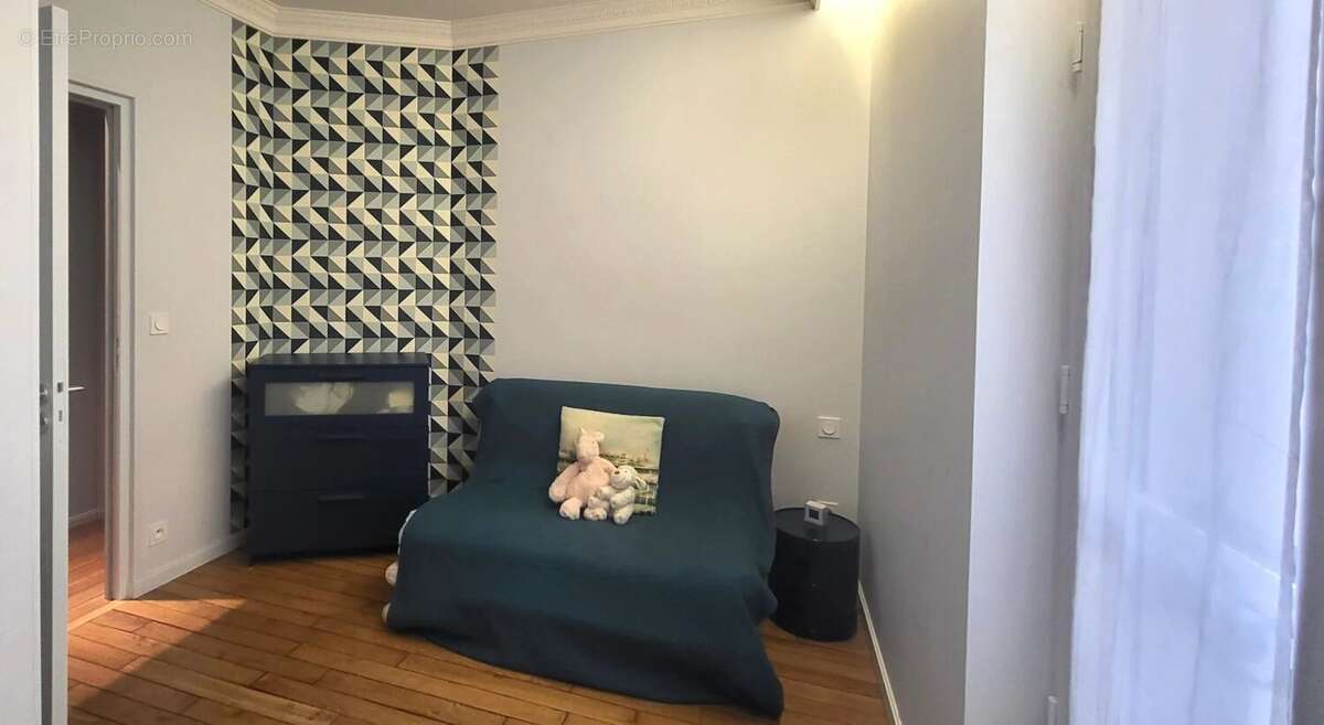 Appartement à PARIS-15E