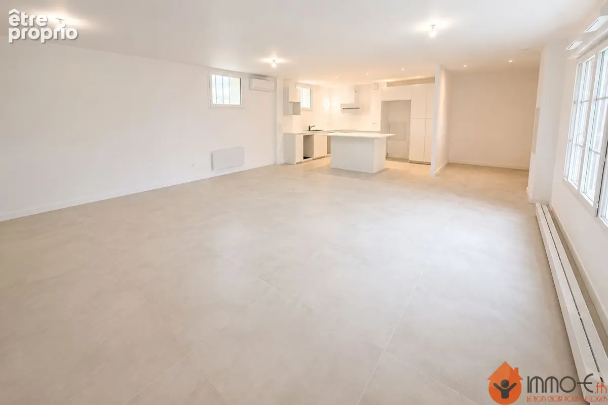 Maison 5 pièces 125 m² à vendre à Bussy-Saint-Georges (77600) - photo 2