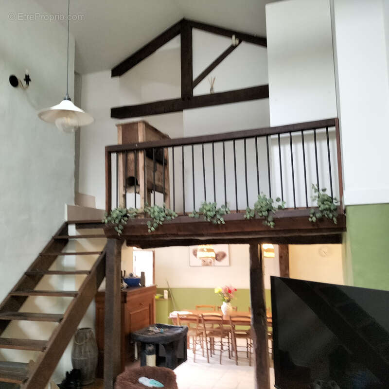 Maison principal au calme avec 4 Gîtes et piscine, vue - photo 7