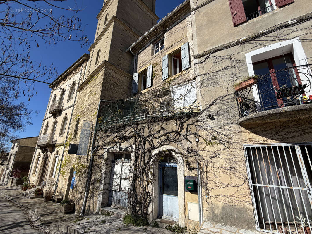 Maison à SAINT-QUENTIN-LA-POTERIE