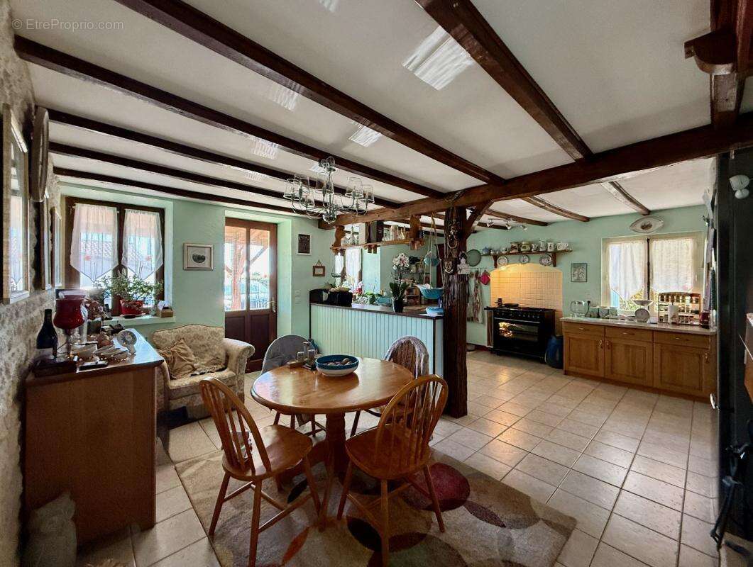 Maison à GOURNAY-LOIZE