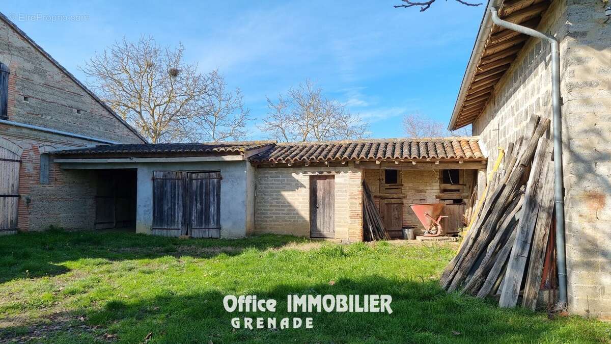 Maison à AUCAMVILLE