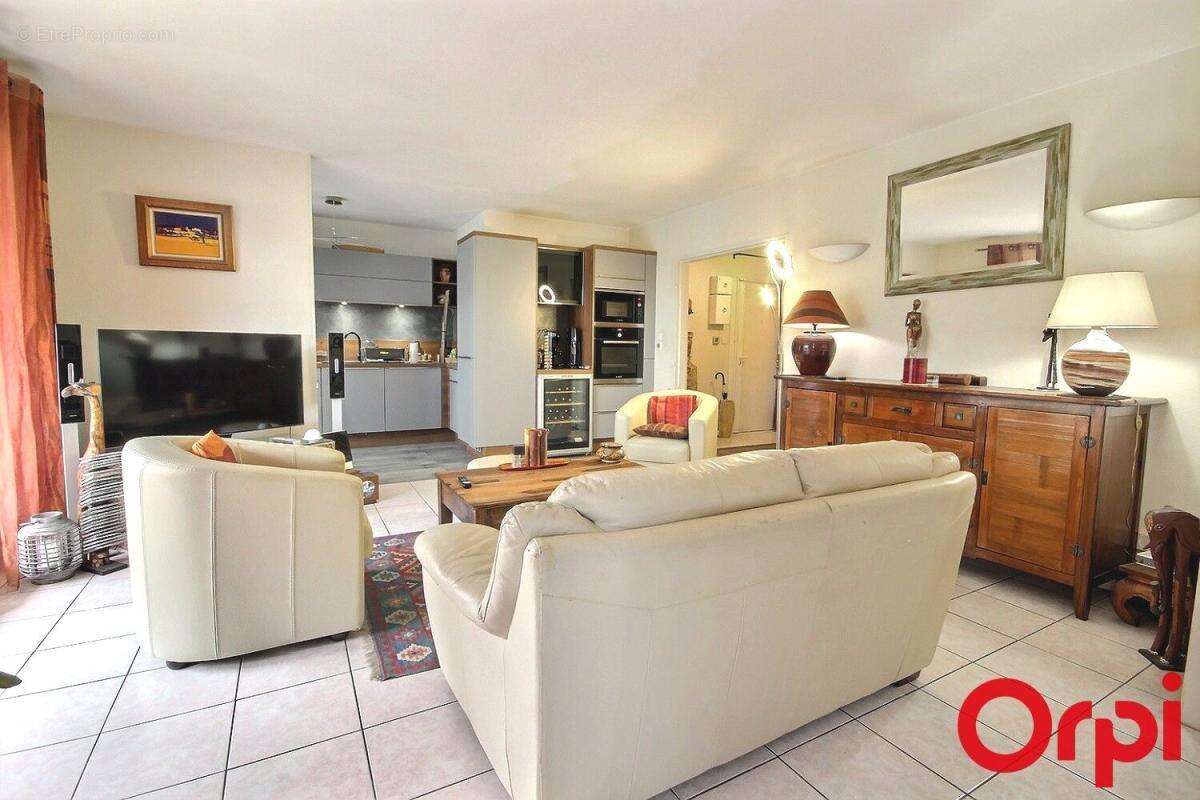 Appartement à MARSEILLE-12E